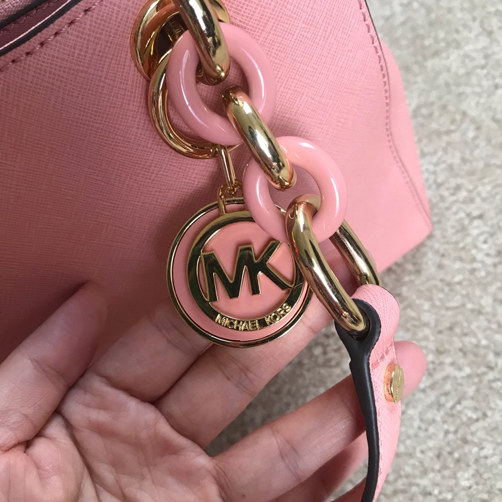 MK Michael Kors Cynthia handbag crossbody - Picture 4 of 8